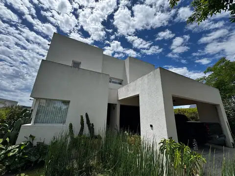 Casa en El Canton, Puerto