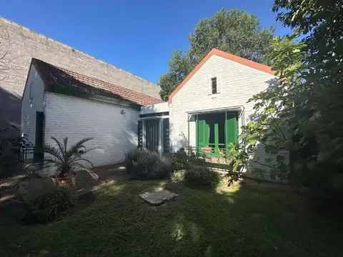 Avenida 44 e/ 149 y 150