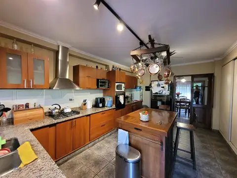 Venta Casa 5 ambientes en Bella Vista