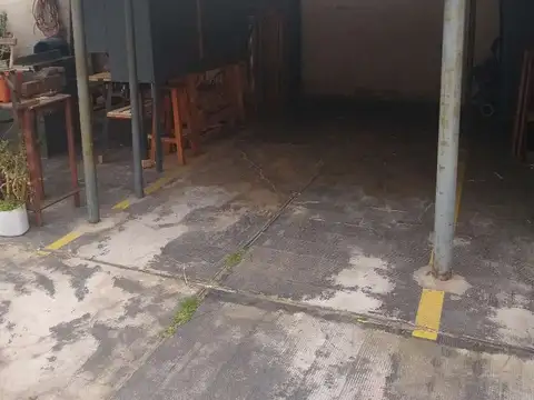 Gobernador Udaondo 1500