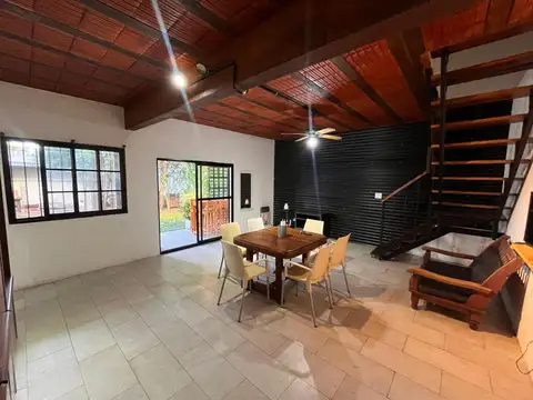 PH -Venta- 4 amb con patio y garaje-  V. Ballester