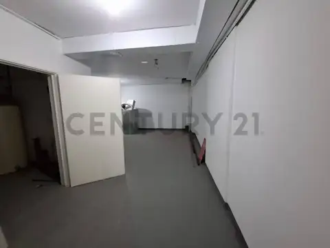 PARAGUAY 3000, Piso 0