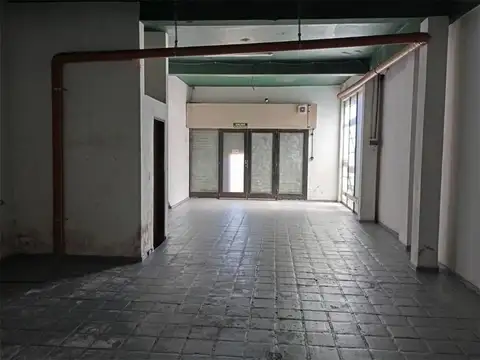 LOCALES - A LA CALLE - DEL VISO, GRAN BS. AS. NOROESTE