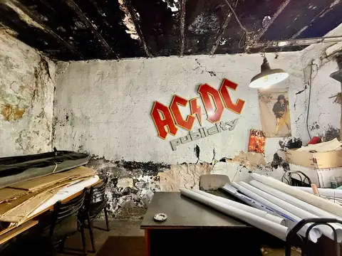 Galpon en Venta en Abasto, USD 107.000