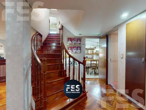 Venta de Hermosa Casa en San Cristobal, CABA