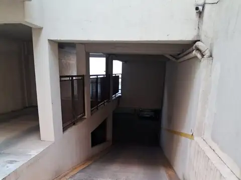 VENTA COCHERA CUBIERTA HAEDO