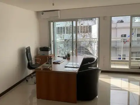 Avenida 18 De Julio 1800