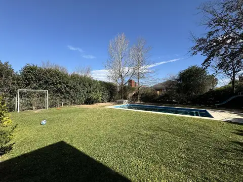 Casa en Venta en Funes, USD 550.000