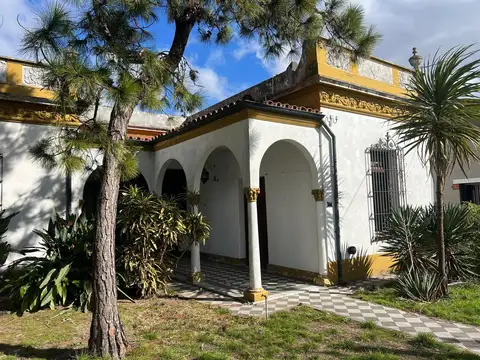 Castro Barros al 300