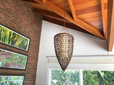 Casa en Alquiler Temporal con 2 cocheras