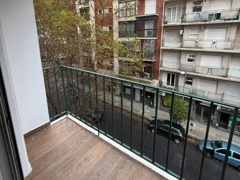 Santiago Del Estero 2070 , Piso 3