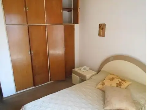 Luminoso Departamento de 3 Ambientes  en Virrey Aviles 2800