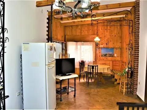 SE VENDE CASA CÉNTRICA SANTA ROSA DE CALAMUCHITA