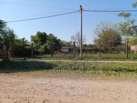 CALLE 40 NICARAGUA 200