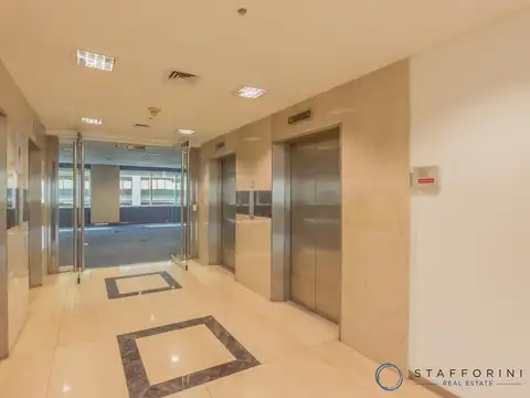 LAMINAR PLAZA. Ing. Enrique Butty al 240, Retiro.