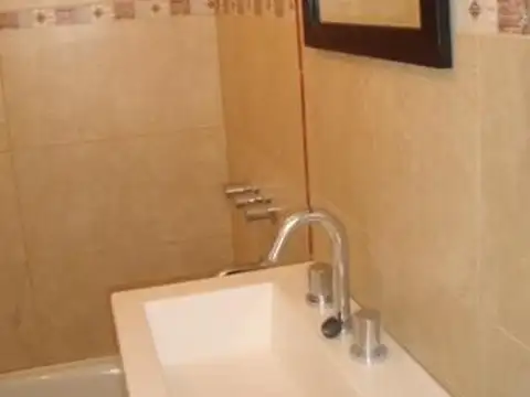 Departamento en Venta en Lomas De Zamora, USD 60.000