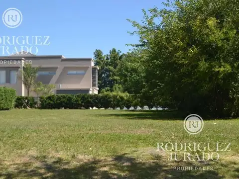 Terreno en Venta en Septiembre, USD 185.000