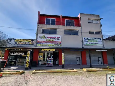 Venta en Bloque, RETASADA. 5 LOCALES y 3 DUPLEX. Sobre French, Del Viso, Pilar. APTA CREDITO