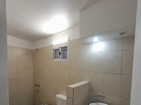 Departamento en Alquiler con 1 cochera