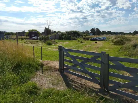 Casa en venta - 3 Dormitorios 1 Baño - Miramar