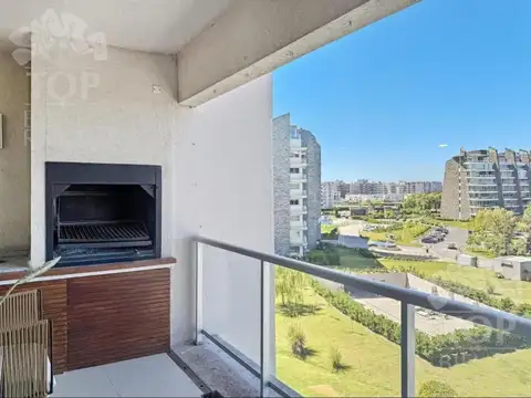 Departamento en Alquiler con 1 cocheras