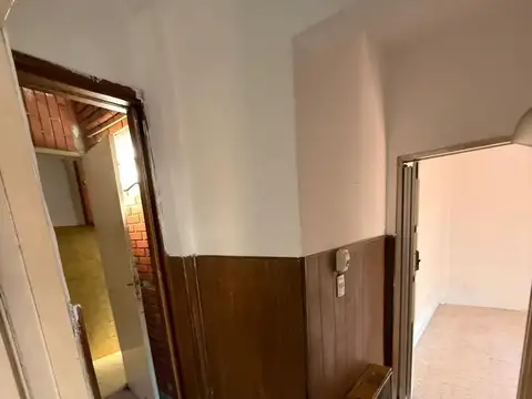 Depto Tipo Casa 4 ambientes con 2 baños