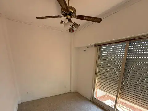 Depto Tipo Casa en Alquiler 40 años