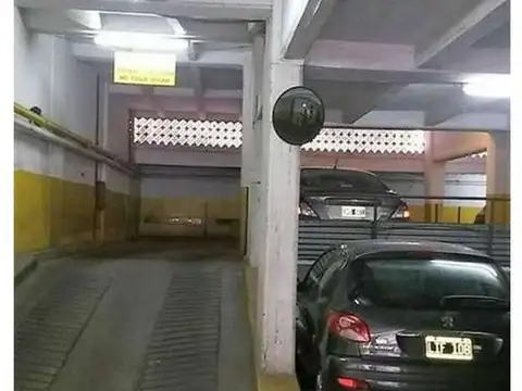 V Aguilar 2500, Piso 4