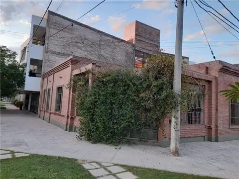 Casa en Venta en Presidencia Roque Saenz Peña, USD 200.000