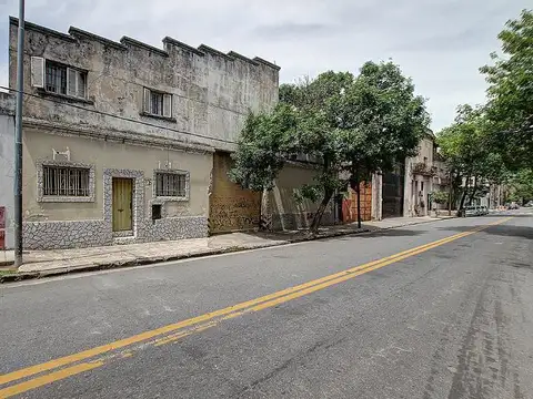 Galpon en Venta 19  mts Frente