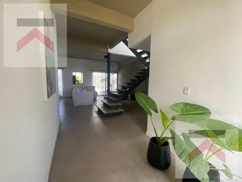 Casa en Alquiler Temporal al Este