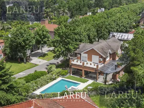 Casa en el Barrio Privado Bermudas, Pilar