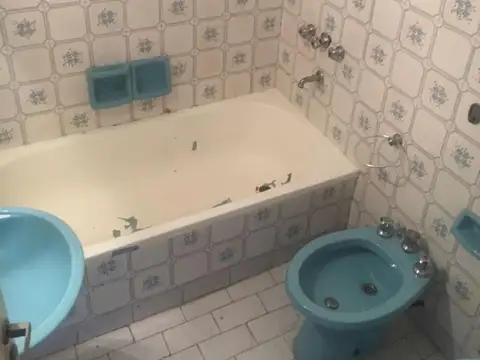 Tte. Gral. Juan D. Peron 4400, Piso 5