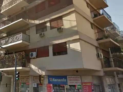 2 AMB AL FRENTE C BALCON - PROX. A PARQUE. CENTENARIO