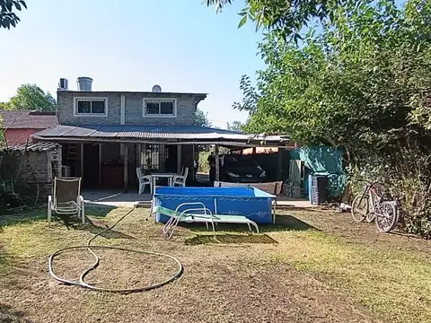 Casa 4 ambientes con 1 baño