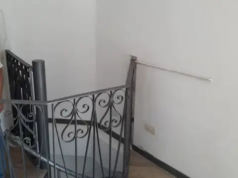 Oficina en Alquiler en Centro  - Campana, $ 550.000