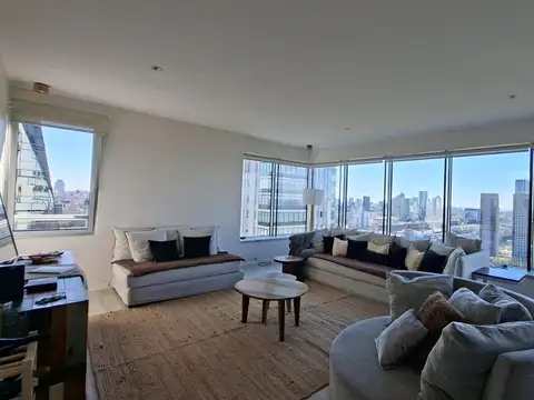 Departamento en Venta de 4 dormitorios