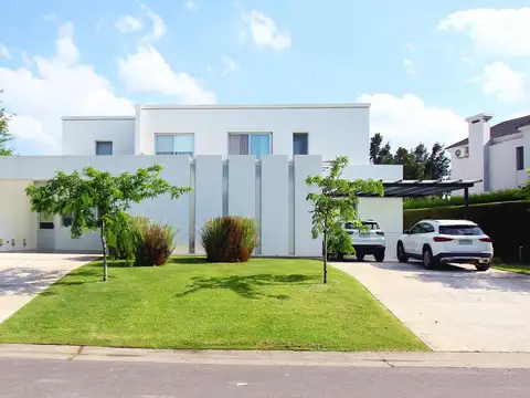 Los Castores Nordelta 100