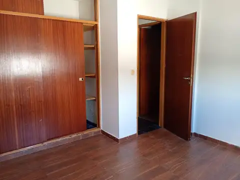 Ituzaingo 1800, Piso 2