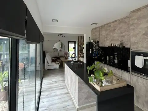 Casa En Venta - Tres Pinos Villa De Campo