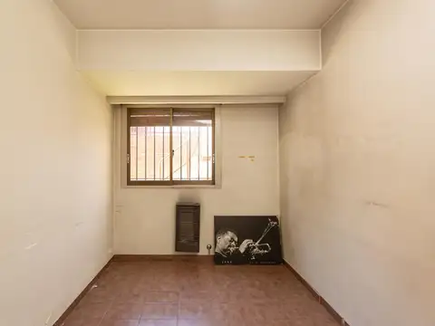 Venta casa en Saavedra 4 ambientes jardín cochera