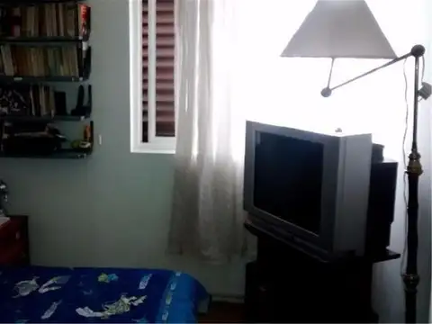 Gran departamento de 4 ambientes APTO CREDITO.