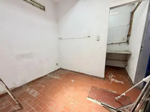 Local en Alquiler en Ituzaingo Norte, $ 700.000