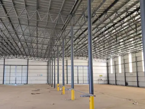 Alquilo Galpón 2000m2 Añelo