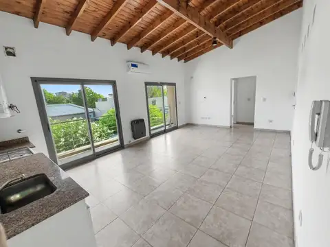Alquiler, Departamento, 2 Ambientes, Balcón, Campana