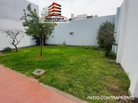Depto Tipo Casa en Venta de 3 ambientes