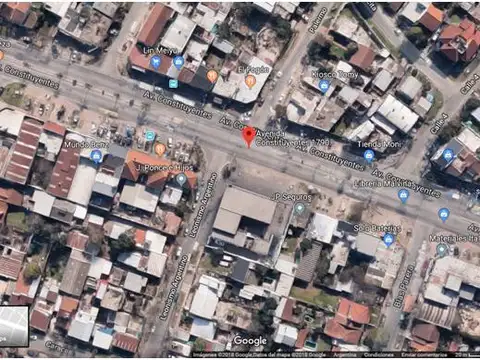 Av. de los constituyentes al 1700