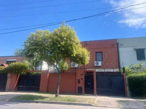 DUPLEX EN ALQUILER - SAN JUAN AL 3800 - 3 DORMITORIOS