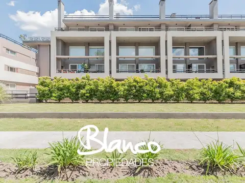 Departamento  en Venta en Pilar,  G.B.A. Zona Norte