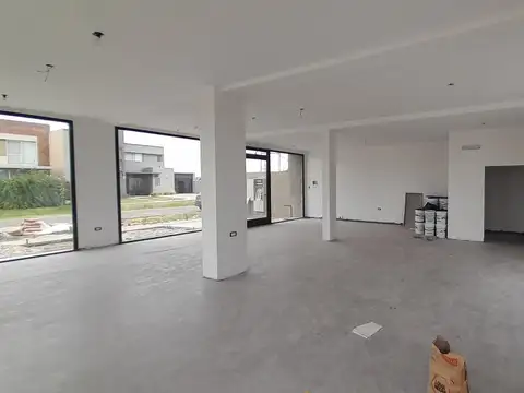 Local en Funes Don Mateo